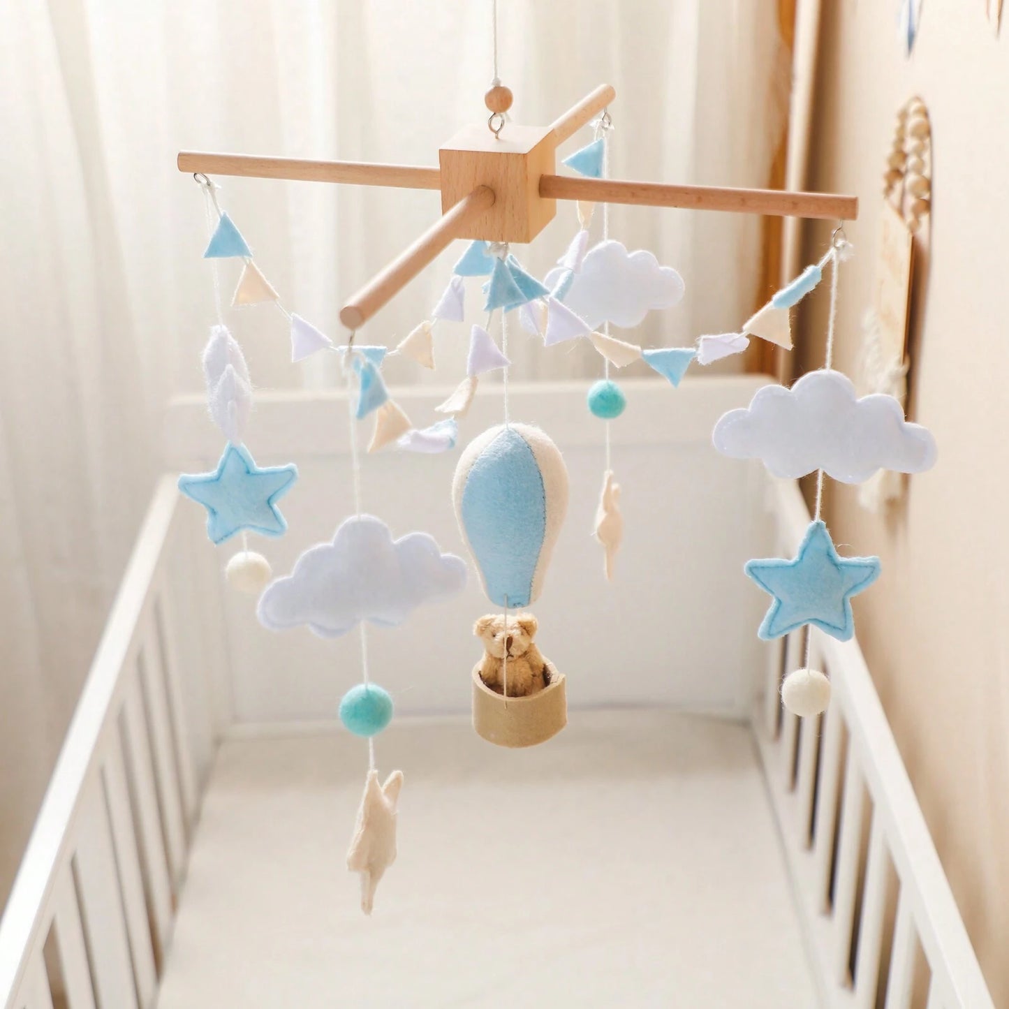 Mobile Bébé Montgolfière Bleu Ciel