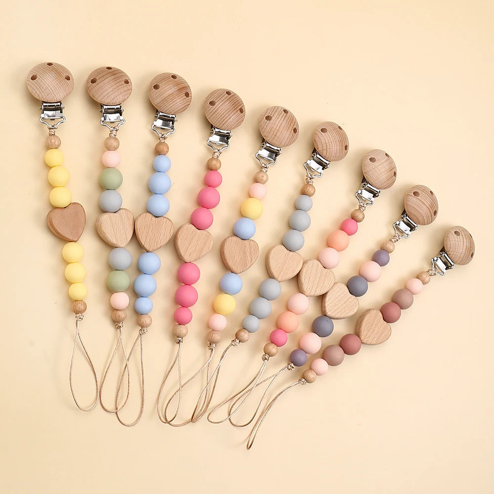 Attache Tétine Perles Petit Coeur