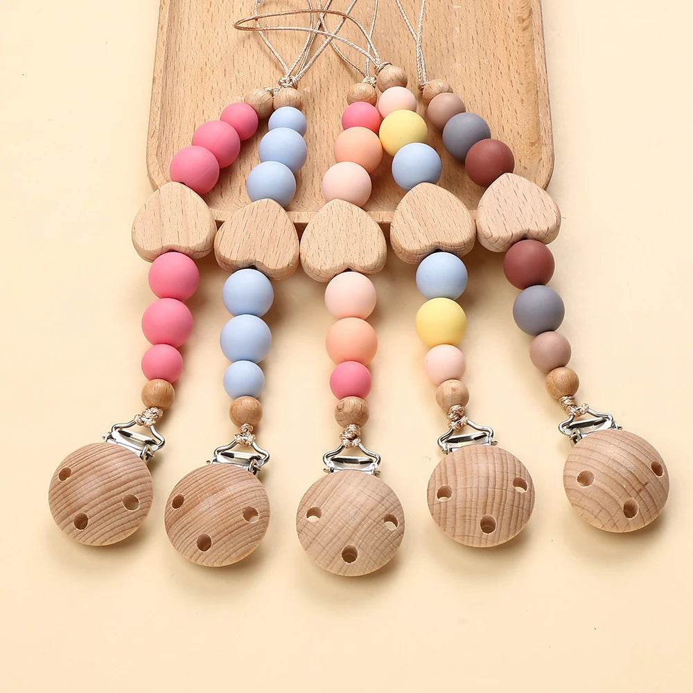 Attache Tétine Perles Petit Coeur